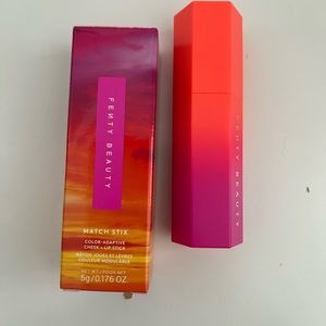 Fenty match stix color adaptive strawberry pop
